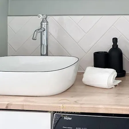 Le Petit Saint Louis * Versailles