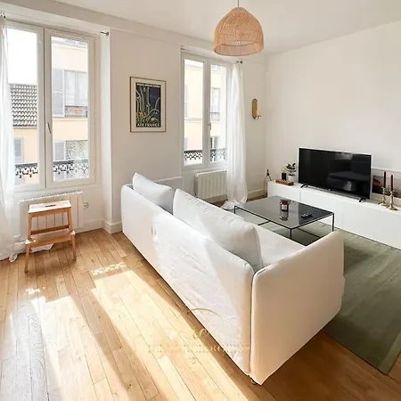 Le Petit Saint Louis Lägenhet *