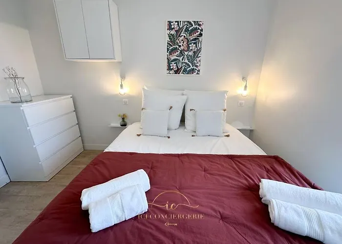 Le Petit Saint Louis 아파트 베흑사이으