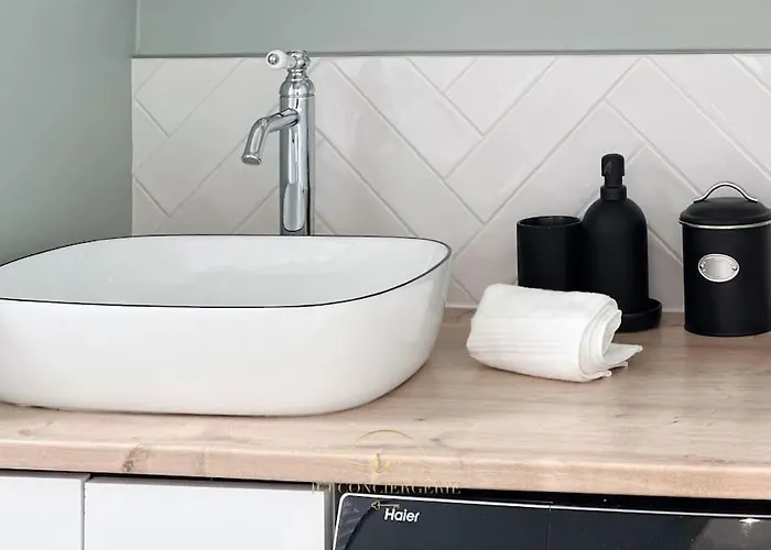 Le Petit Saint Louis * 베흑사이으