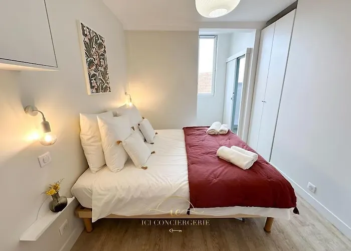 Le Petit Saint Louis 아파트 베흑사이으